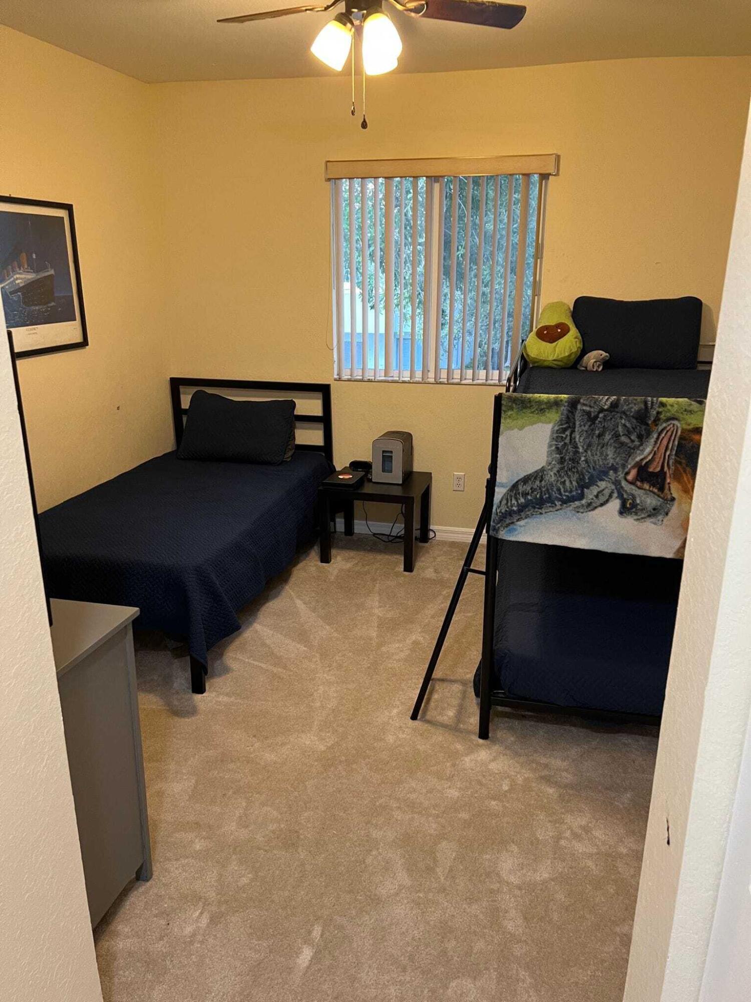 1971 Alamanda Way Riviera Beach, FL 33404 - Photo 22 of 25 1cc7fe35-e5d1-46f8-9454-90567df4bf16