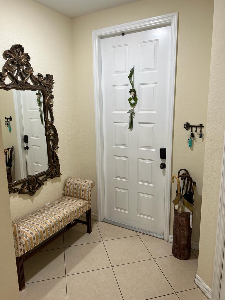 1971 Alamanda Way Riviera Beach, FL 33404 - Photo 5 of 25 c4631eb4-870a-497b-8d24-8bc6a2ab900f