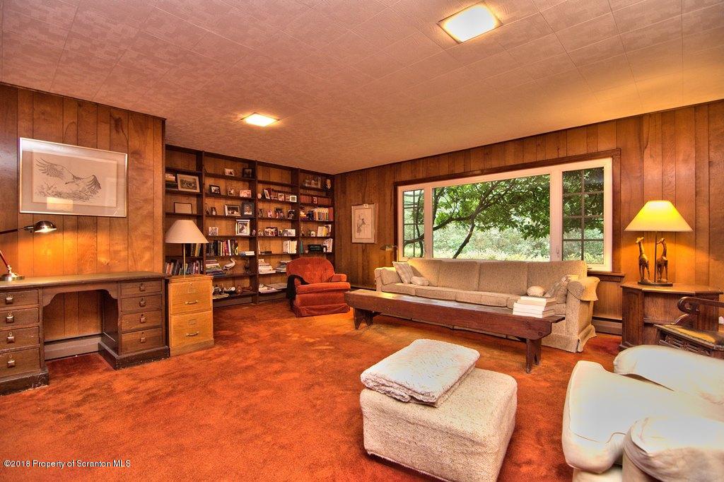 171 Carbondale Road Waverly, PA 18471 - Photo 29 of 67 Gallery Image 29