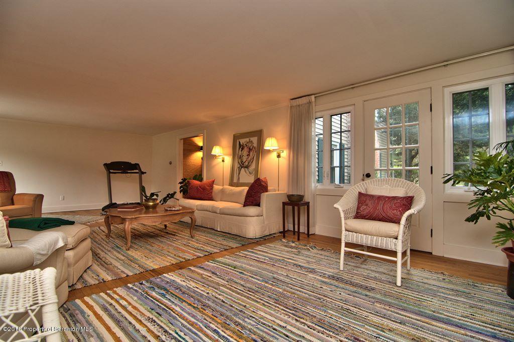 171 Carbondale Road Waverly, PA 18471 - Photo 6 of 67 Gallery Image 6
