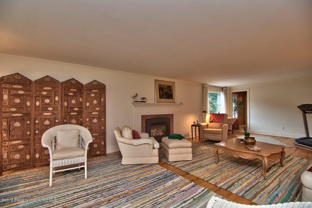 171 Carbondale Road Waverly, PA 18471 - Photo 7 of 67 Gallery Image 7