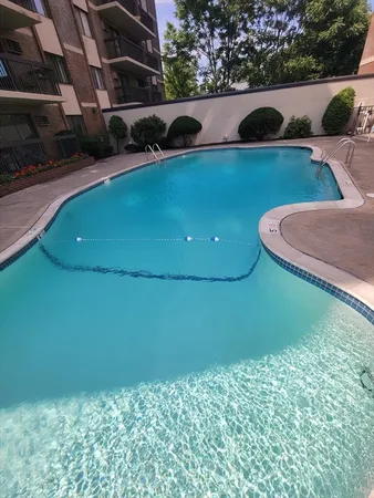 $2,300 | 10 William Street, Unit 62, Watertown, MA 02472