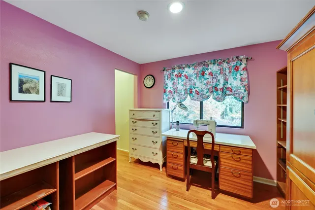 $580,000 | 2120 Northeast Edwin Court, Poulsbo, WA 98370