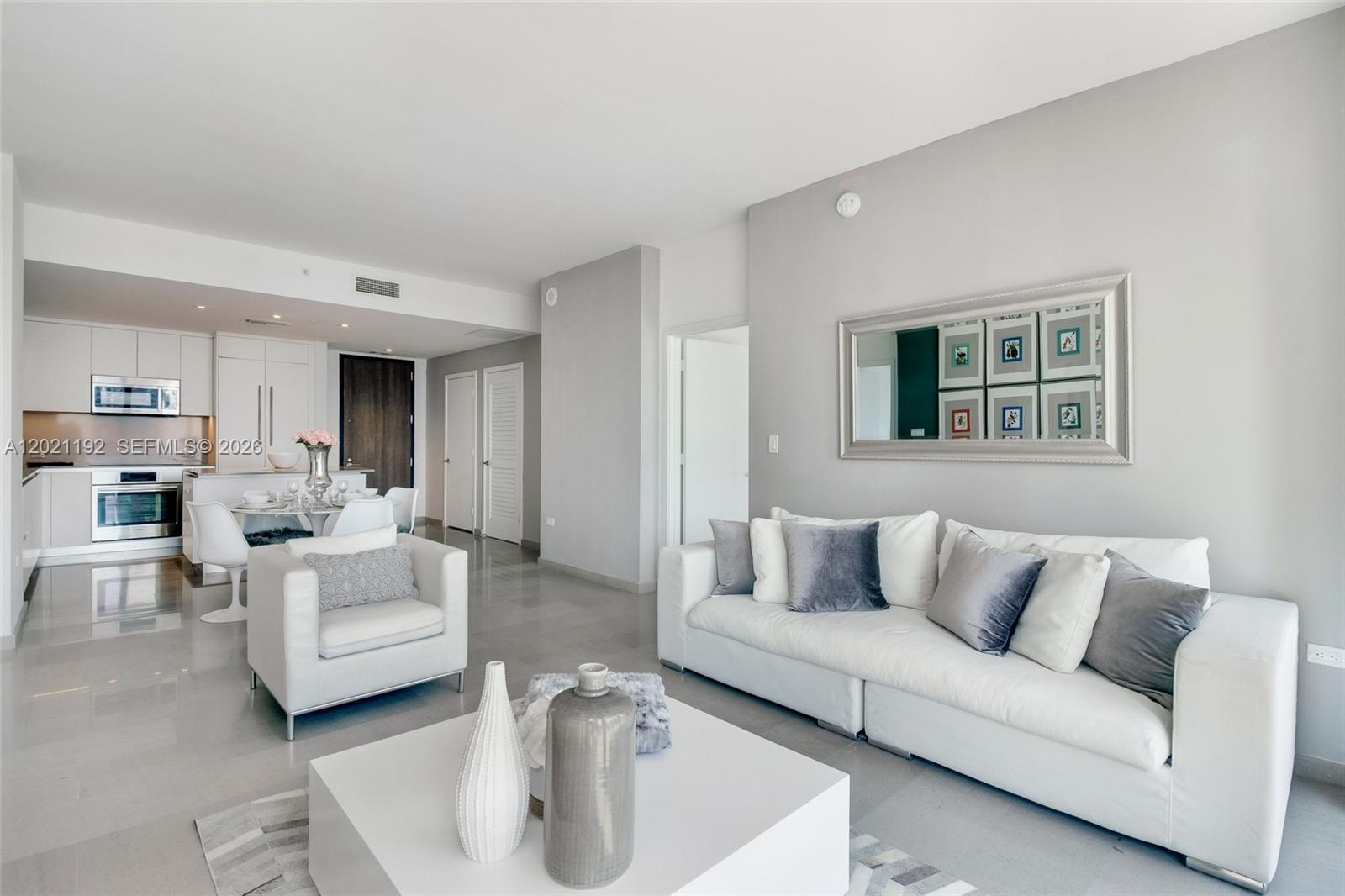 88 Southwest 7th Street, Unit 1905 Miami, FL 33130 - Photo 5 of 16