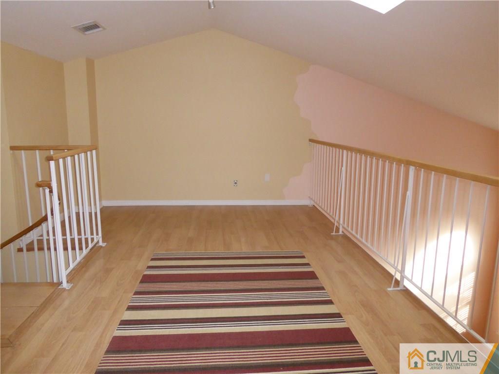 334 Edpas Road, Unit 334 New Brunswick, NJ 08901 - Photo 18 of 19 a view of entryway
