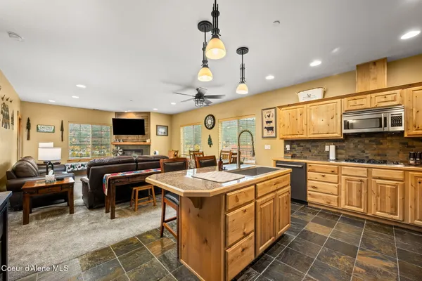 $345,000 | 308 Ohio Avenue, Unit 205, Kellogg, ID 83837