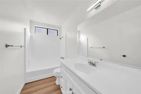 $375,500 | 4700 Clair Del Avenue, Unit 538, Long Beach, CA 90807