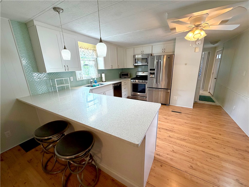 27 Woodward Road Lincoln, RI 02865 - Photo 11 of 23