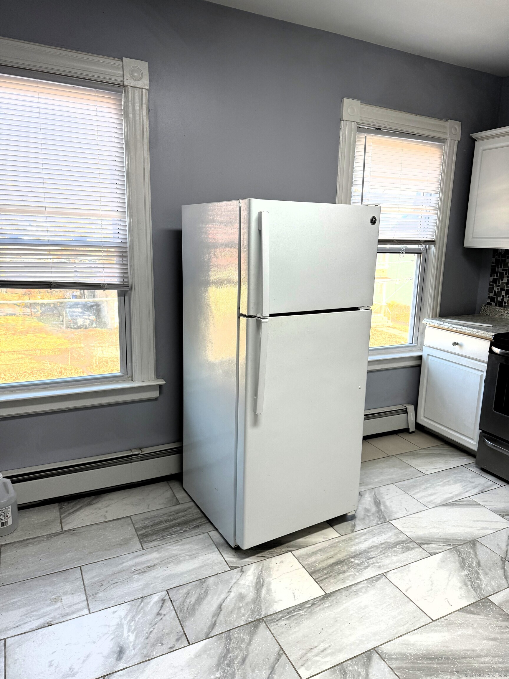 352 Vine Street Hartford, CT 06112 - Photo 4 of 13