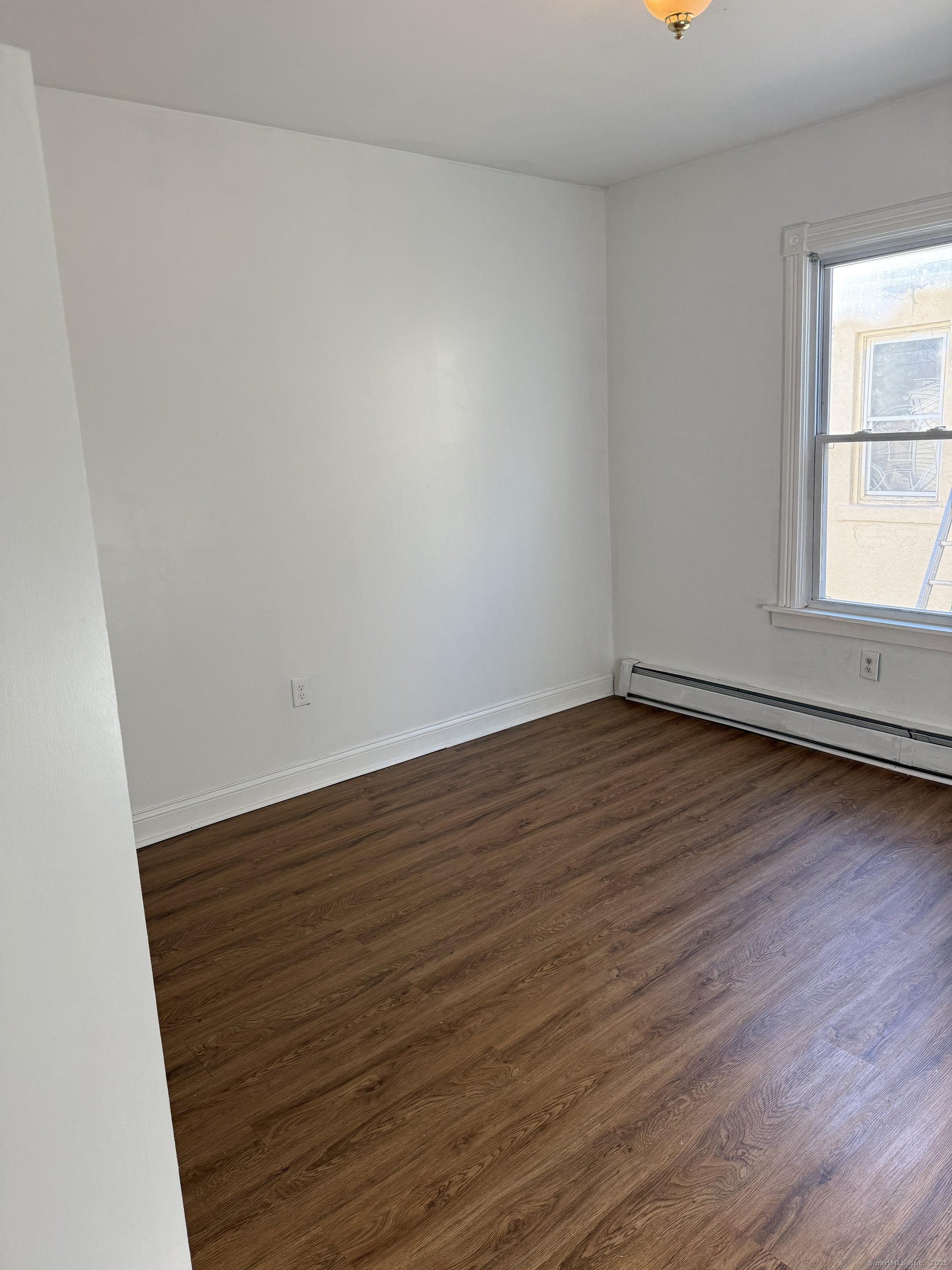 352 Vine Street Hartford, CT 06112 - Photo 7 of 13