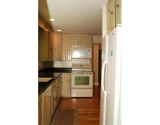 5 King Arthur Court Boxford, MA 01921 - Photo 7 of 14 Gallery Image 7