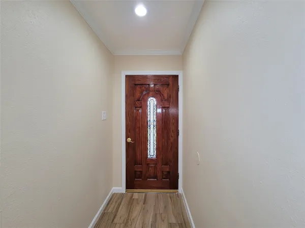 $2,350 | 12611 Dermott Drive, Houston, TX 77065