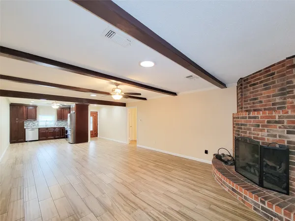 $2,350 | 12611 Dermott Drive, Houston, TX 77065