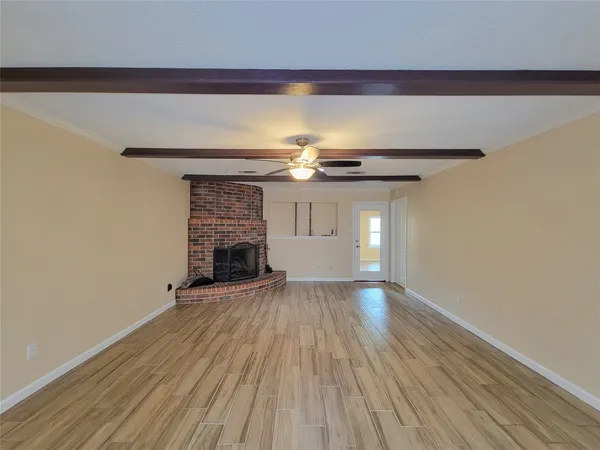 $2,350 | 12611 Dermott Drive, Houston, TX 77065