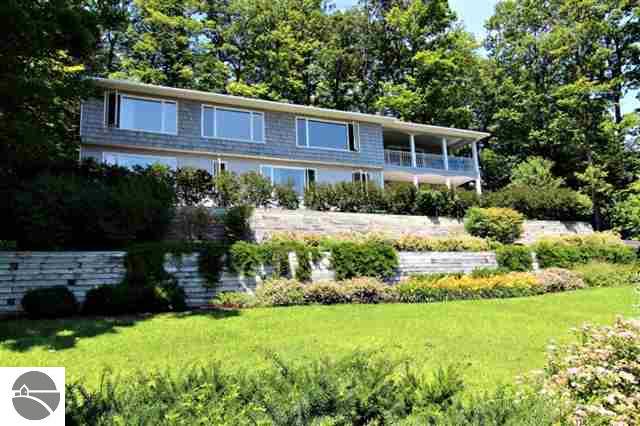 9375 Center Road Traverse City, MI 49686 - Photo 1 of 23 1737199.JPG