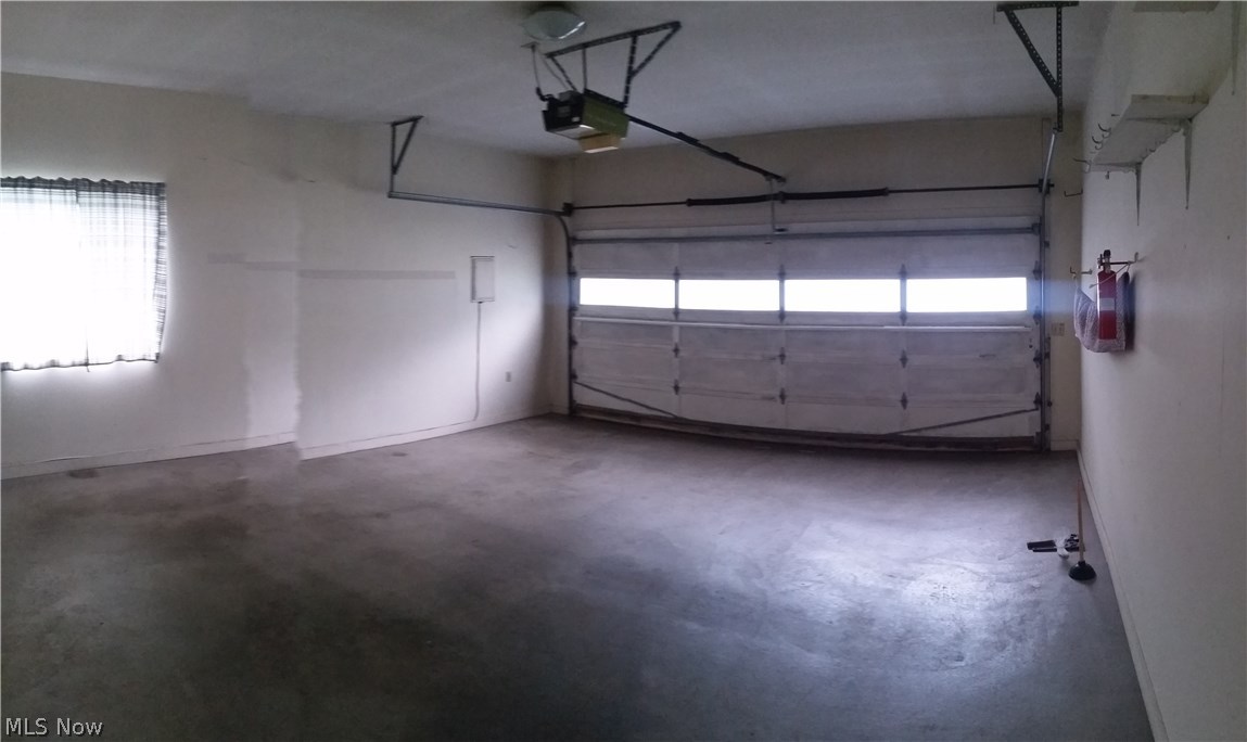 110 Robson Road Marietta, OH 45750 - Photo 14 of 15 Garage