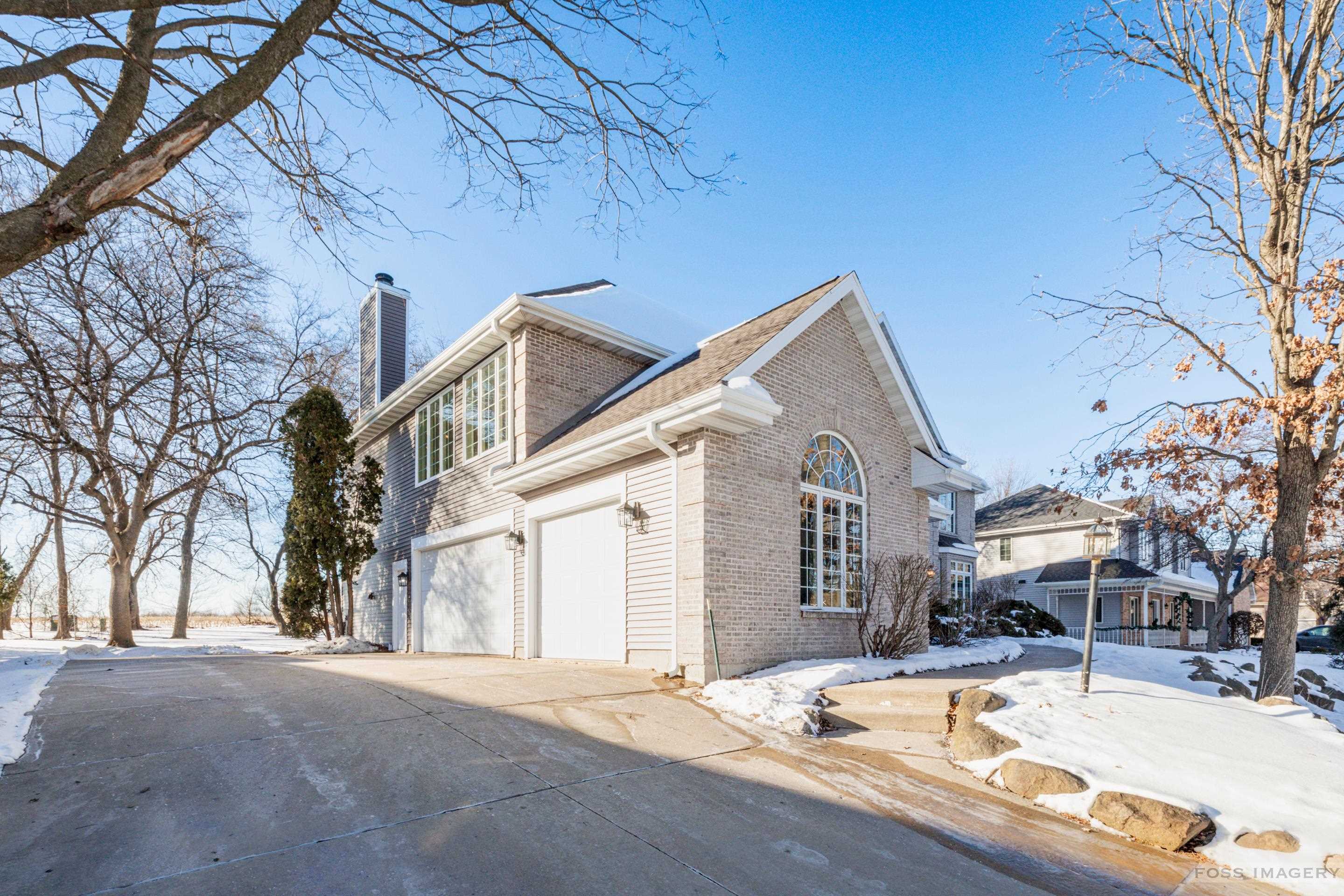 1314 Manassas Trail Madison, WI 53718 - Photo 7 of 69