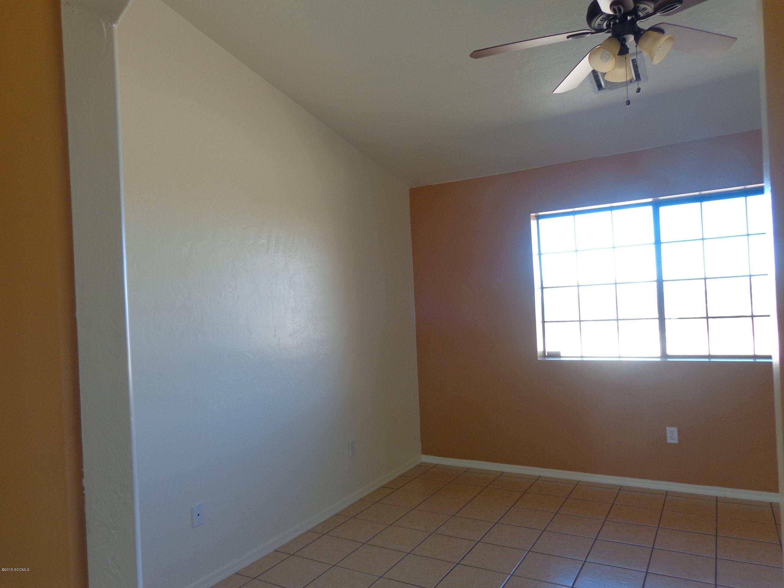 1023 Circulo Golondrina Rio Rico, AZ 85648 - Photo 11 of 12