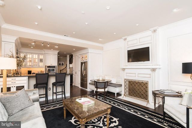 $459,900 | 1600 Arch Street, Unit 1409, Philadelphia, PA 19103