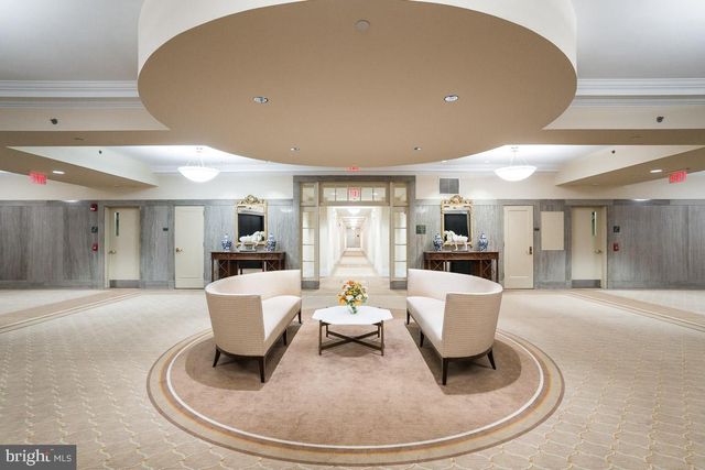 $459,900 | 1600 Arch Street, Unit 1409, Philadelphia, PA 19103