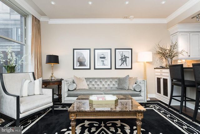 $459,900 | 1600 Arch Street, Unit 1409, Philadelphia, PA 19103