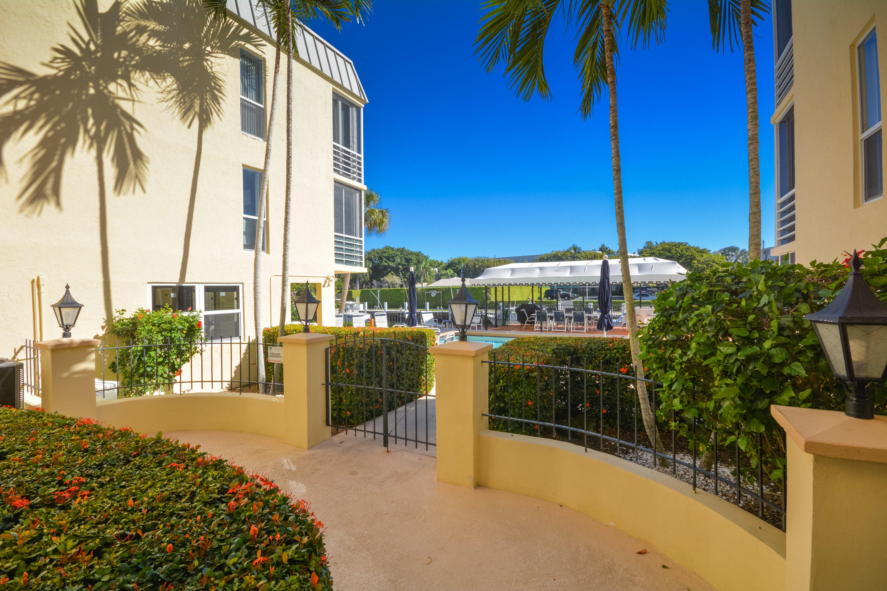 5900 Northeast 7th Avenue, Unit 102S Boca Raton, FL 33487 - Photo 17 of 24 5900 NE 7th Ave 102S Boca-print-017-6-Po