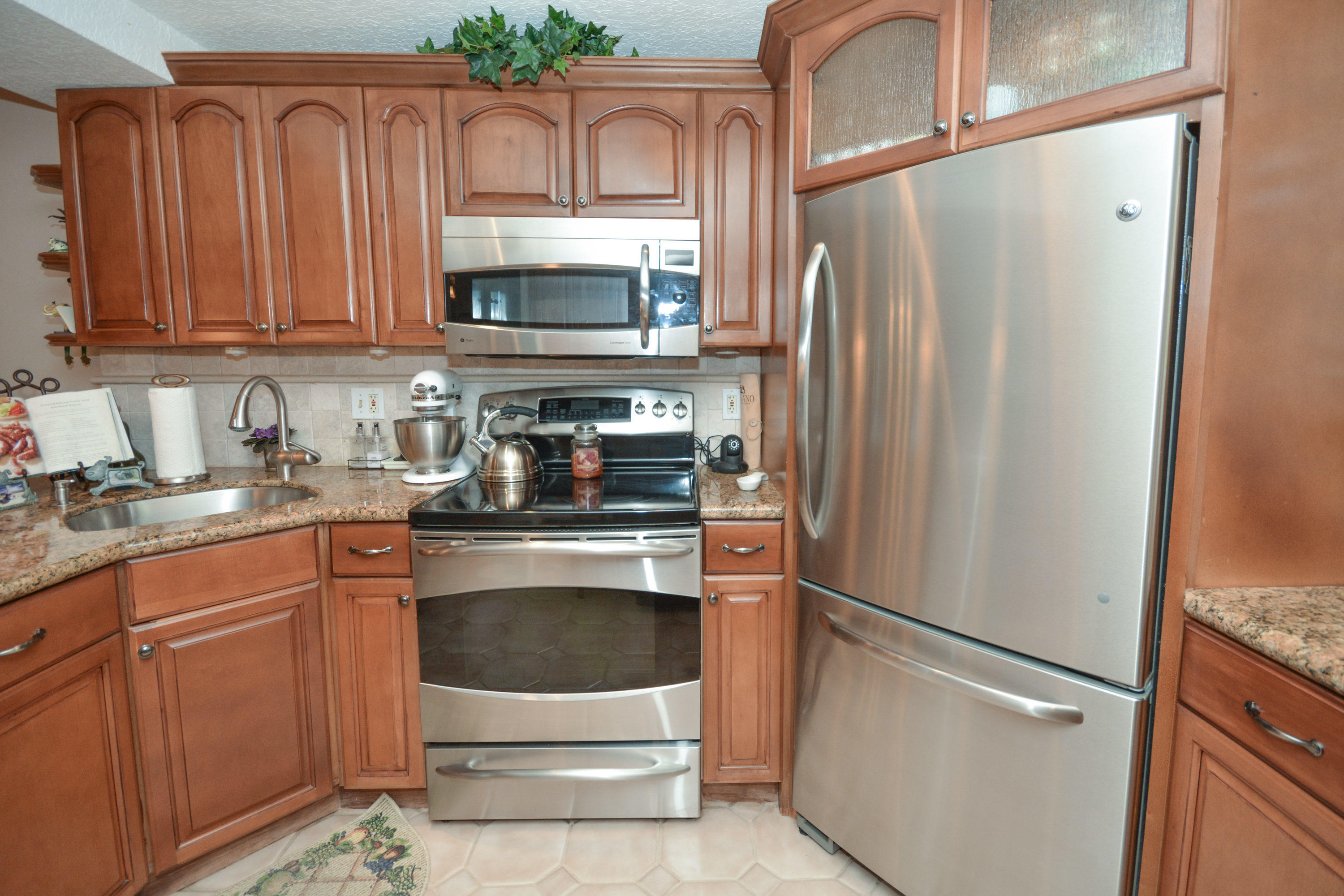 5900 Northeast 7th Avenue, Unit 102S Boca Raton, FL 33487 - Photo 6 of 24 5900 NE 7th Ave 102S Boca-print-006-18-K