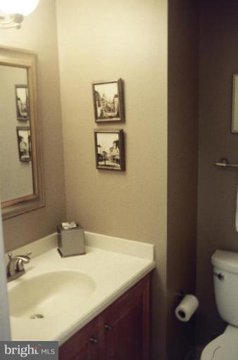 7644 Chancellor Way Springfield, VA 22153 - Photo 23 of 29 a bathroom with a sink and a toilet
