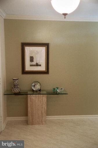 7644 Chancellor Way Springfield, VA 22153 - Photo 4 of 29 a view of a room