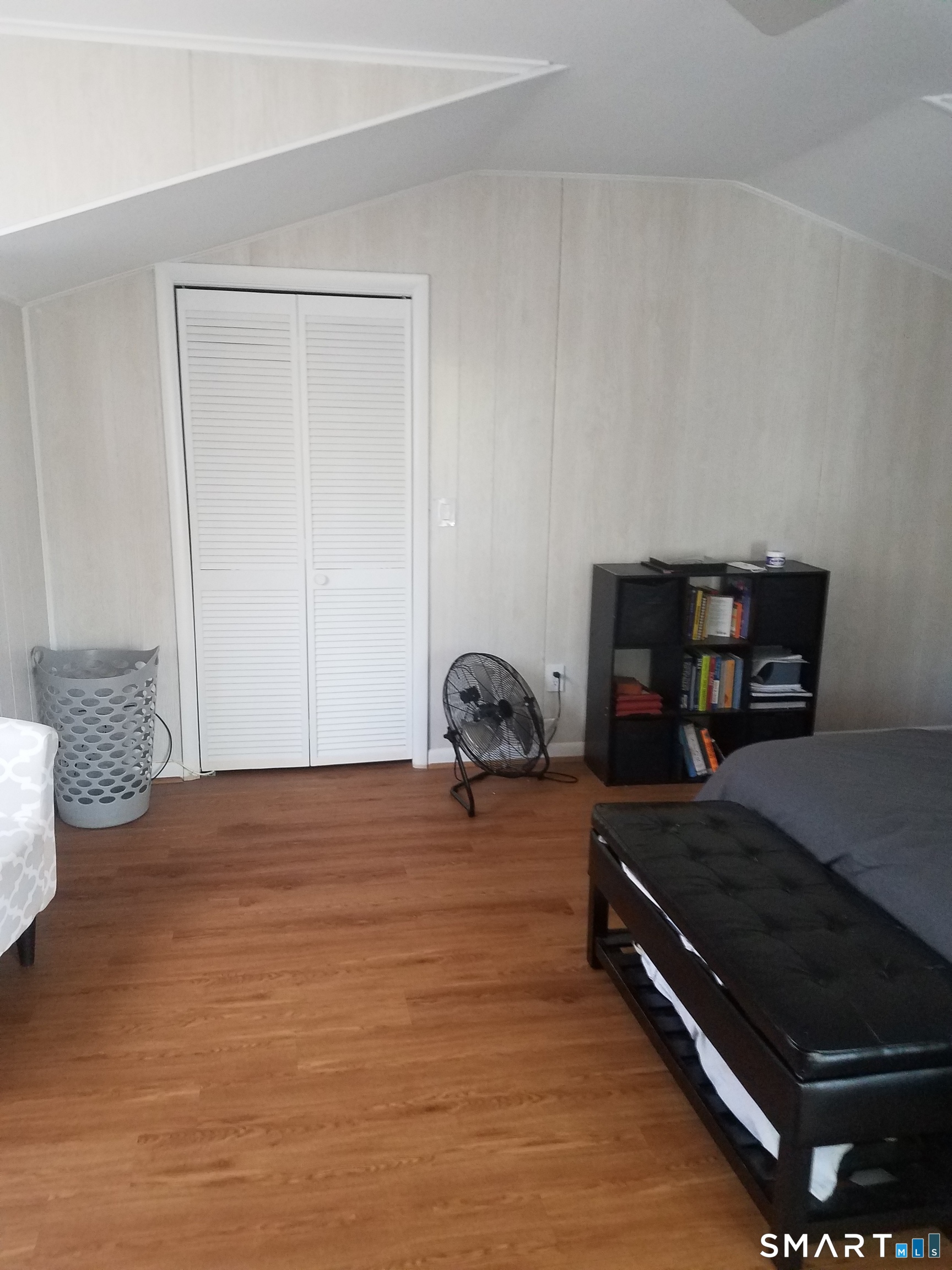 72 Maple Tree Avenue, Unit 2 Stamford, CT 06906 - Photo 18 of 29 Spacious.