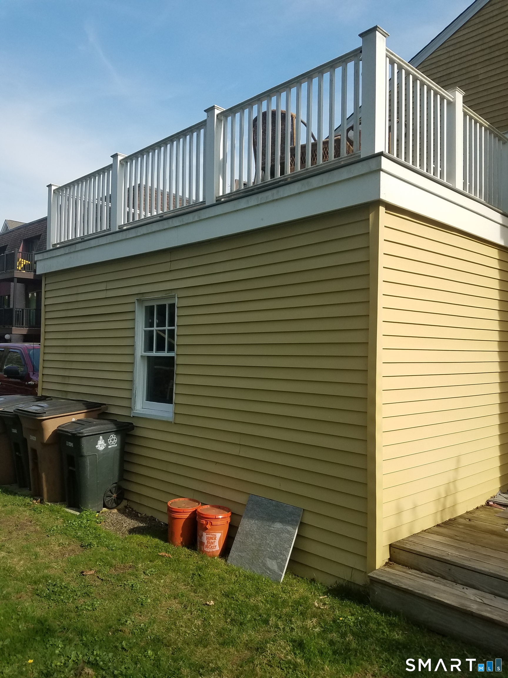 72 Maple Tree Avenue, Unit 2 Stamford, CT 06906 - Photo 26 of 29 Rear yard.