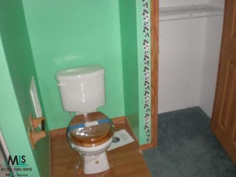 8656 Cork Road Avoca, MI 48006 - Photo 11 of 12 387719-10.JPG