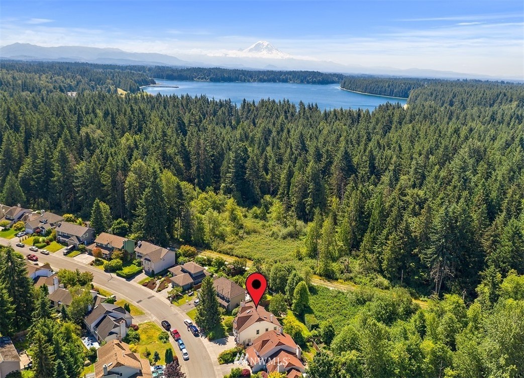 18309 155th Place Southeast Renton, WA 98058 - Photo 2 of 26 Gallery Image 2