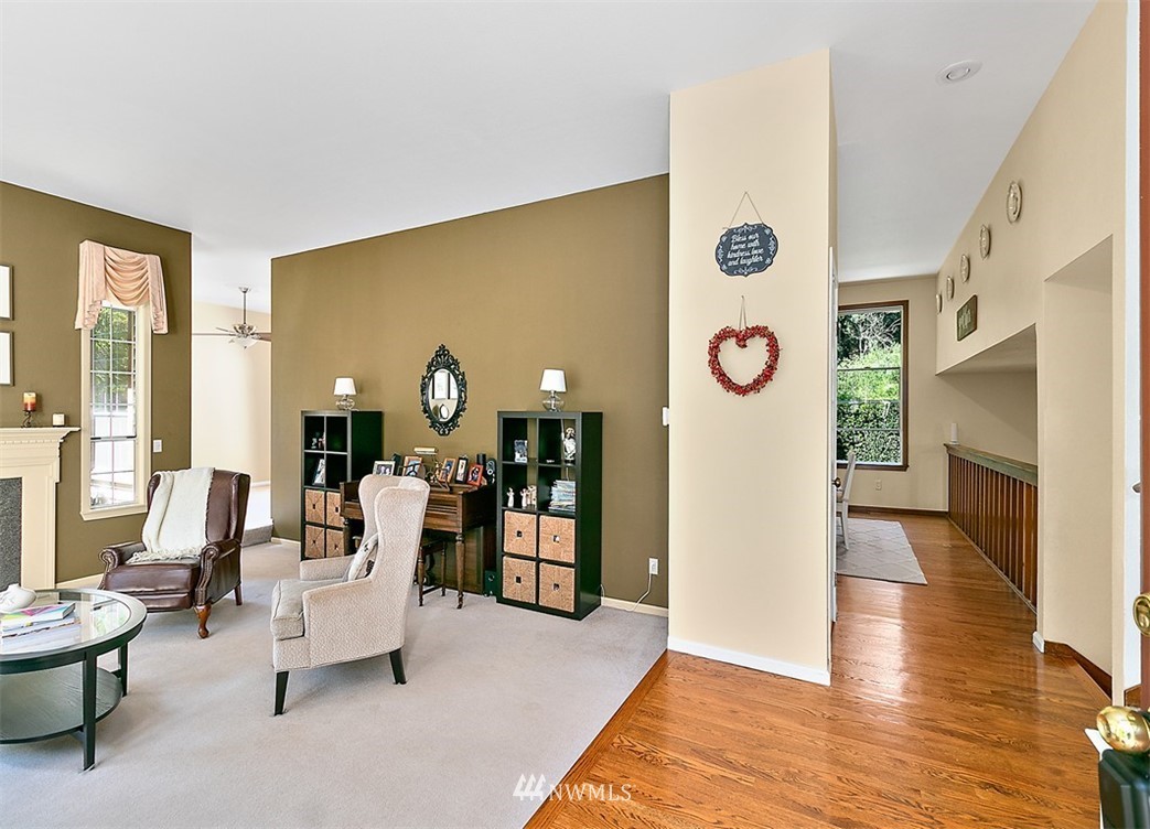 18309 155th Place Southeast Renton, WA 98058 - Photo 3 of 26 Gallery Image 3