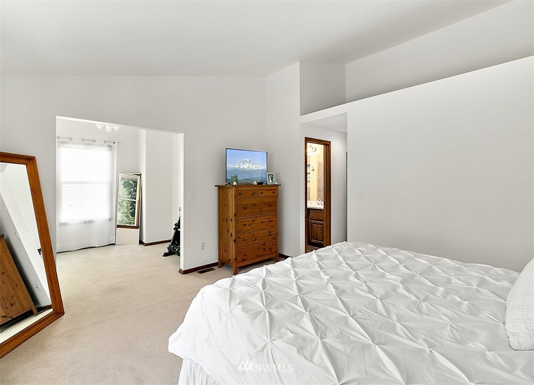 18309 155th Place Southeast Renton, WA 98058 - Photo 21 of 26 Gallery Image 21