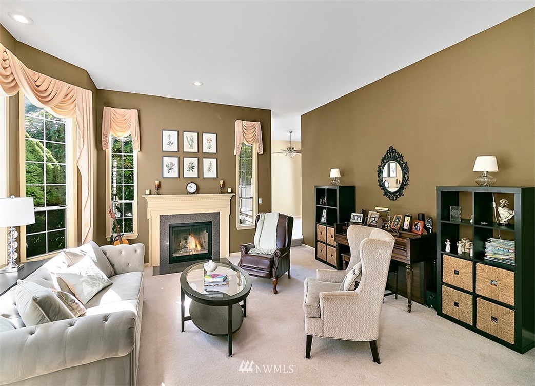 18309 155th Place Southeast Renton, WA 98058 - Photo 4 of 26 Gallery Image 4