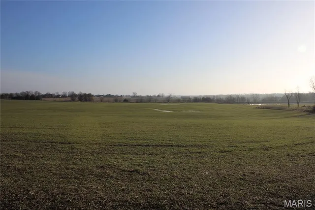 $99,900 | 5 Sharps Place, Perry, MO 63462