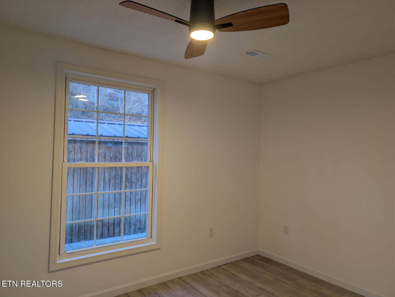 1093 Old Bell High Road Pineville, KY 40977 - Photo 4 of 7 image000003