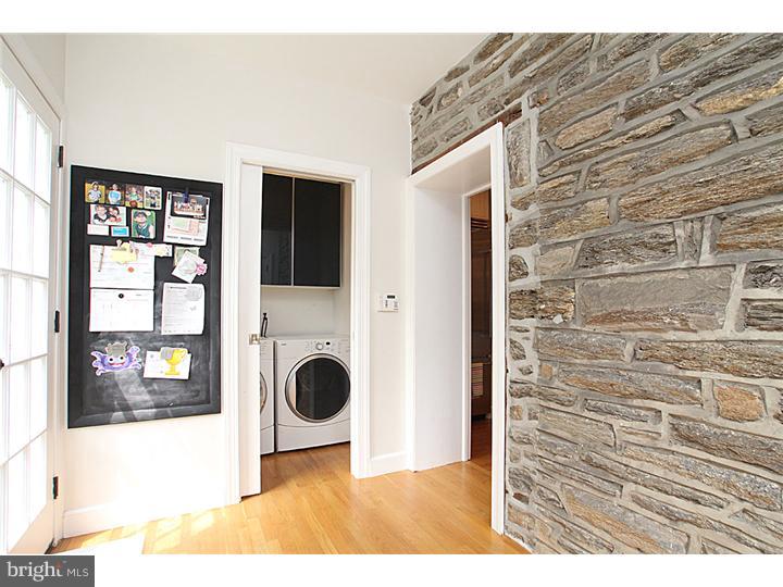 425 Newbold Road Jenkintown, PA 19046 - Photo 10 of 25 Laundry Room