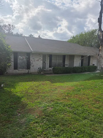 $520,000 | 5500 Chadwyck Drive, Austin, TX 78723