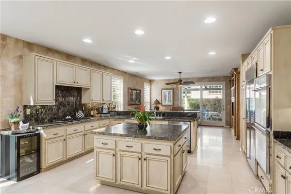 $2,100,000 | 12665 Stanton Avenue, Tustin, CA 92782