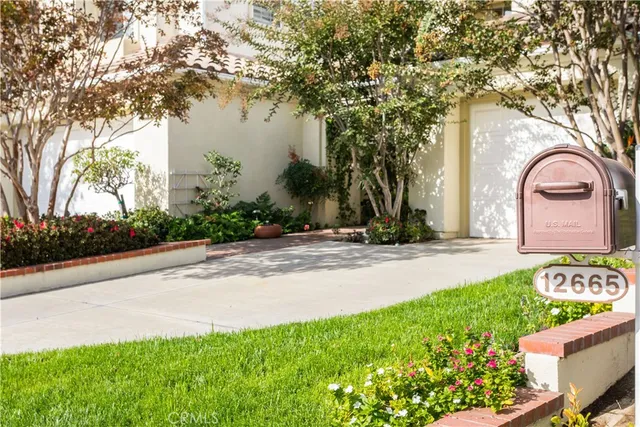 $2,100,000 | 12665 Stanton Avenue, Tustin, CA 92782