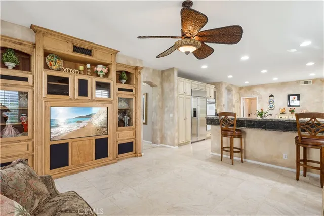 $2,100,000 | 12665 Stanton Avenue, Tustin, CA 92782