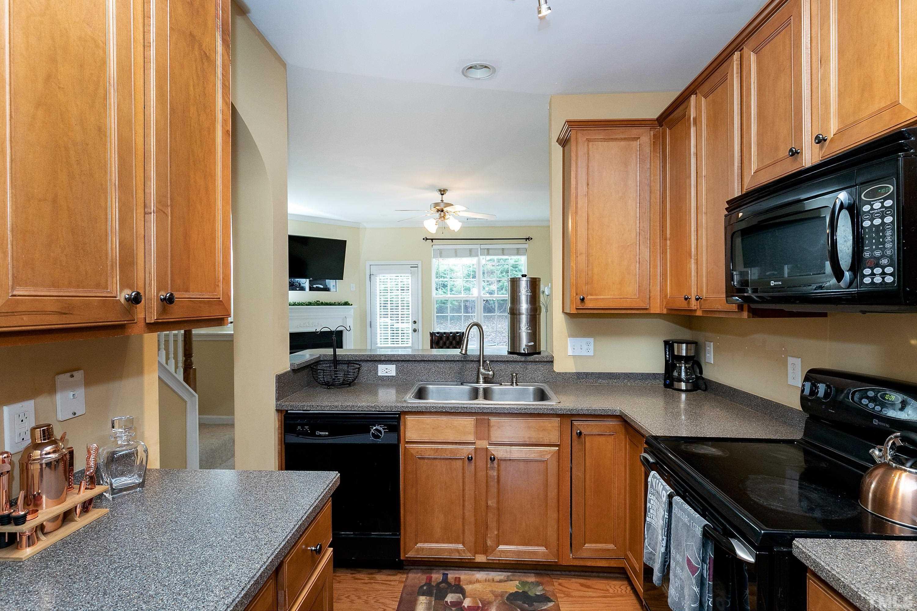 5319 Silver Moon Lane Raleigh, NC 27606 - Photo 6 of 28 Gallery Image 6
