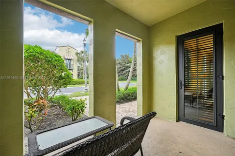 $350,000 | 9064 Capistrano Street North, Unit 5004, Naples, FL 34113