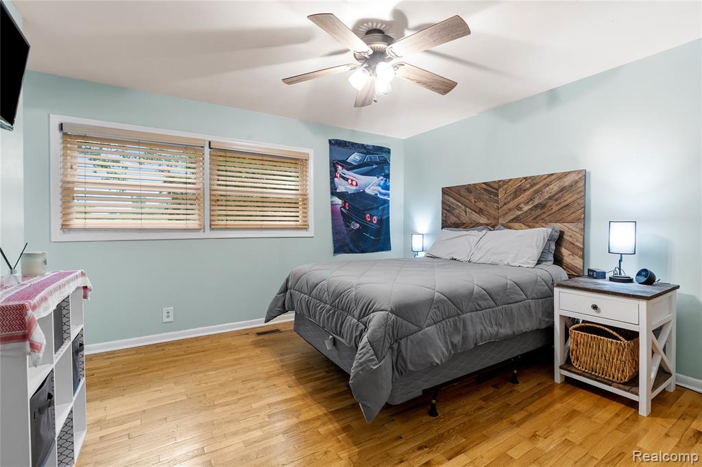 5388 North Georgetown Road Grand Blanc, MI 48439 - Photo 20 of 67 Gallery Image 20