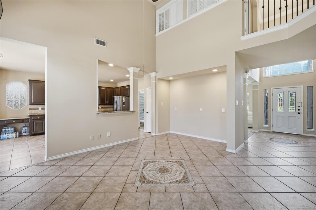 1911 New Haven Road Grapevine, TX 76051 - Photo 4 of 39