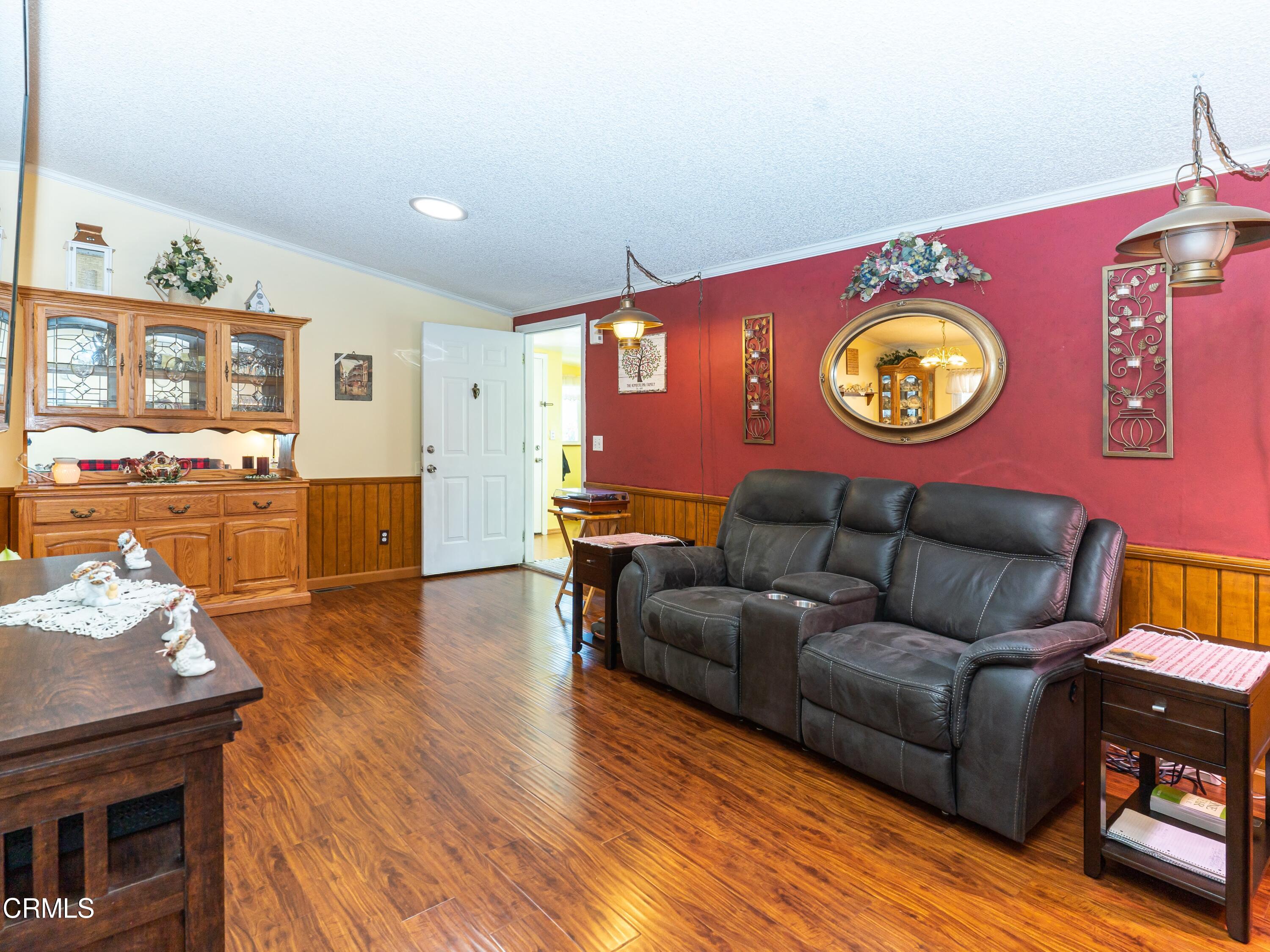 1300 East Pleasant Valley Road, Unit 54 Oxnard, CA 93033 - Photo 9 of 22 living room a