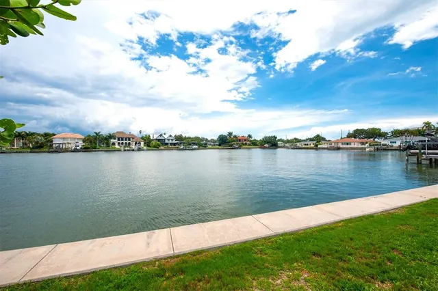 $3,500 | 315 Buttonwood Lane, Largo, FL 33770