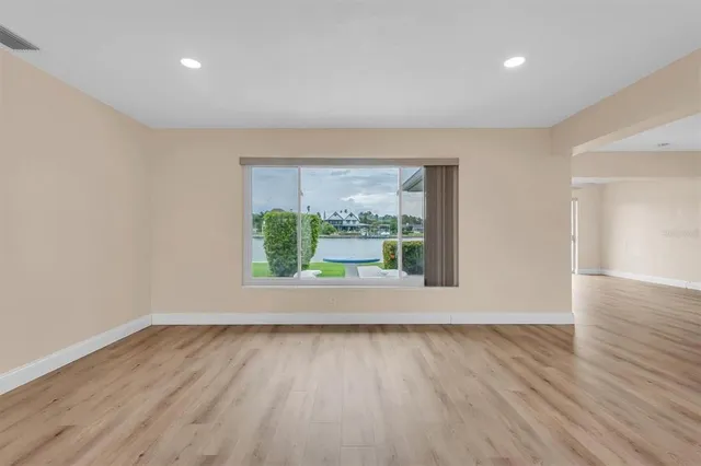 $3,500 | 315 Buttonwood Lane, Largo, FL 33770